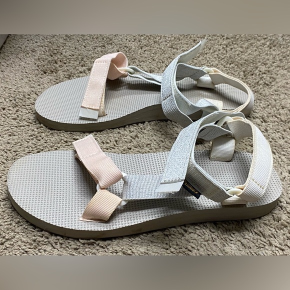 💕🤍Teva • original universal metallic sandal silver & pink • 8 - Picture 5 of 10